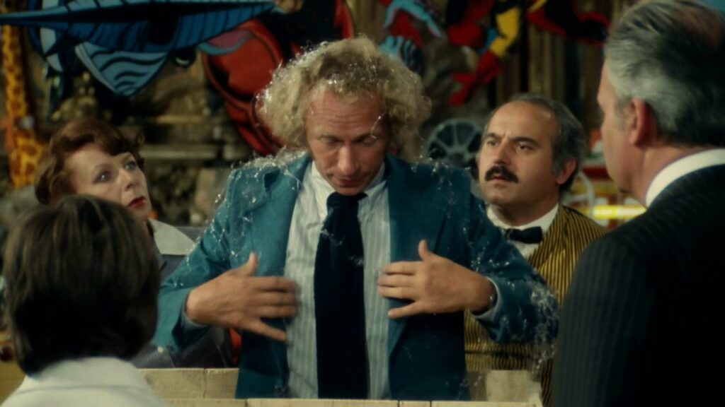 президент строит фирму