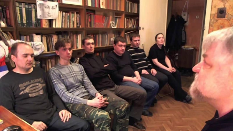 Две девушки лучшего ученика из Гения Дзюдо (Меняйлов)